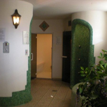 Albergo Fiordaliso Canazei Bagian luar foto
